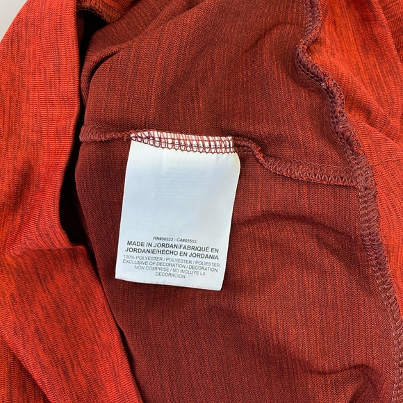 Nike boy’s hooded training shirt - Picture 4 of 6